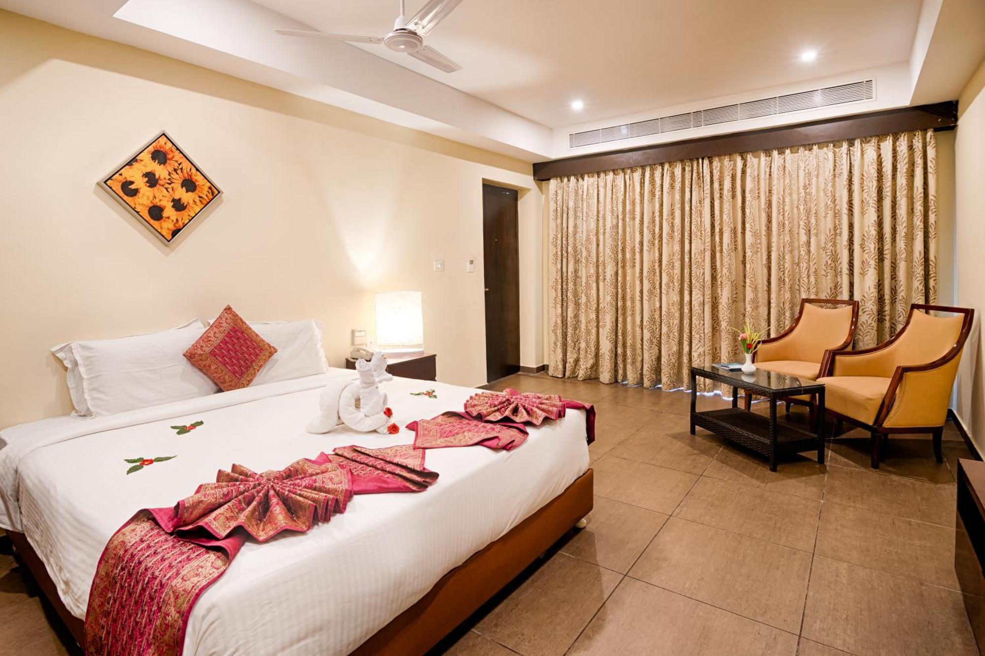 Grand Serenaa Hotel & Resorts, Auroville Exterior photo