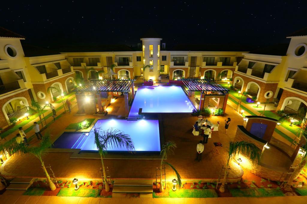Grand Serenaa Hotel & Resorts, Auroville Exterior photo